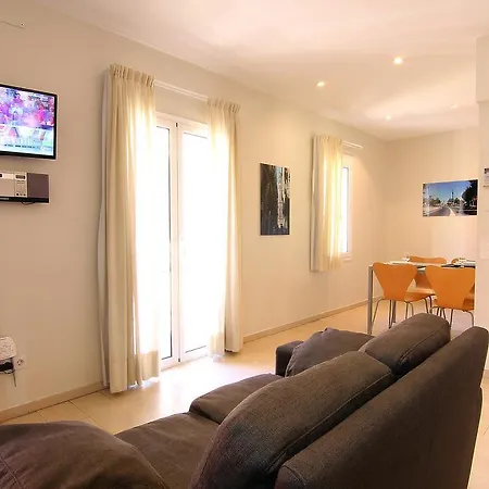 Classbedroom Apartment