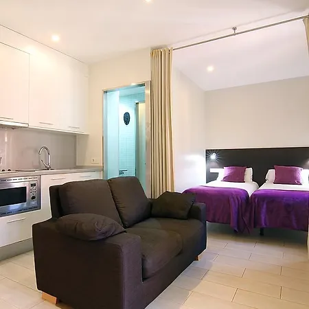 Classbedroom Apartment *