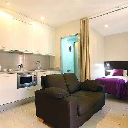 Classbedroom Apartment
